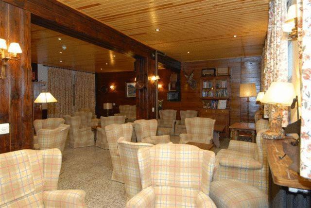 Hotel Roya エスポット エクステリア 写真